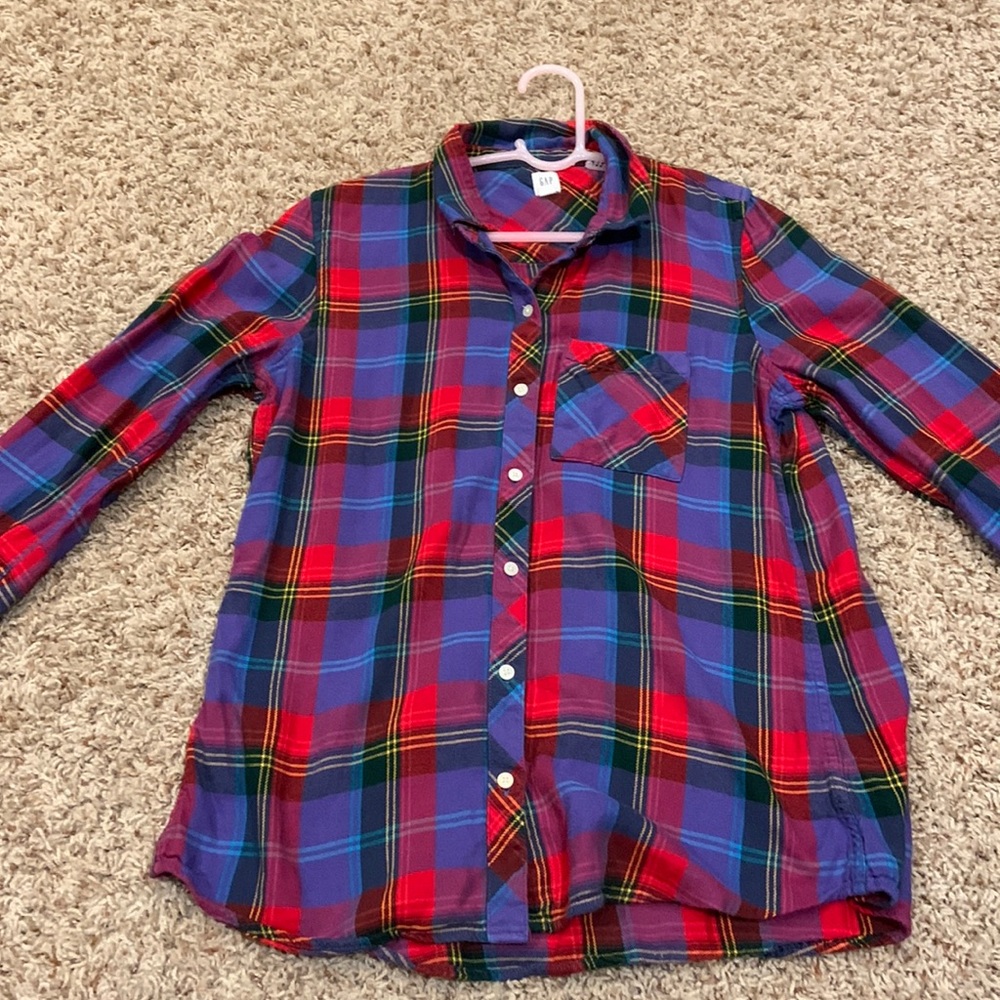 Plaid multicolor button-up